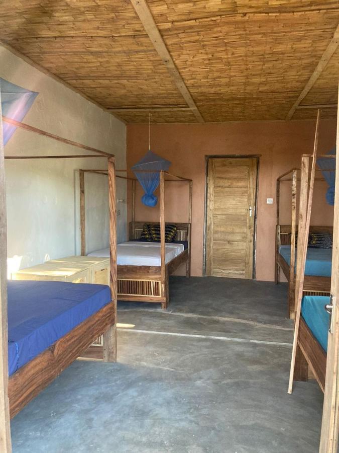 Soul Rebel Lodge & Backpackers Nkhata Bay Esterno foto
