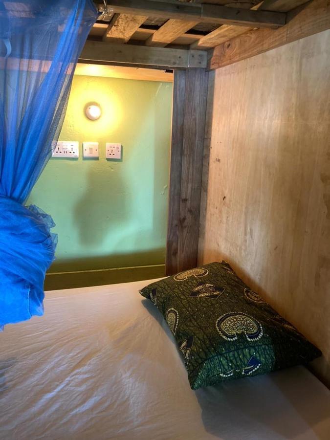 Soul Rebel Lodge & Backpackers Nkhata Bay Esterno foto