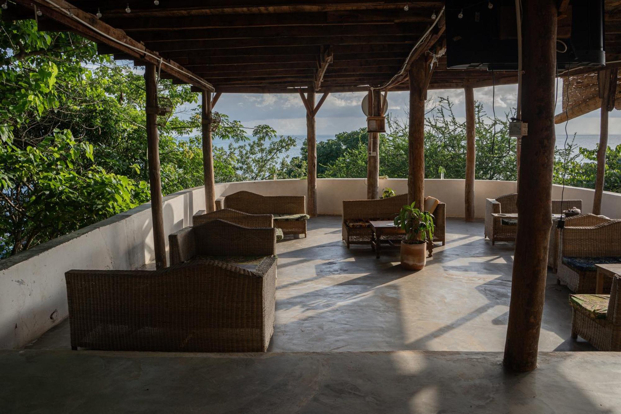 Soul Rebel Lodge & Backpackers Nkhata Bay Esterno foto